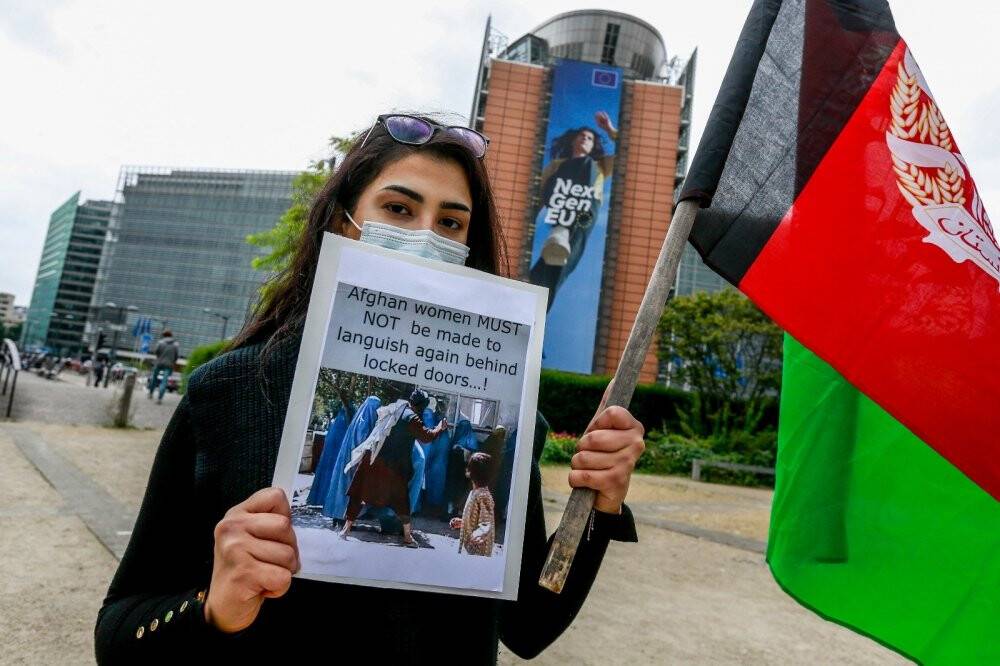 Brüksel’deki Afganlardan Taliban karşıtı protesto