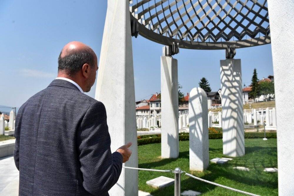 Selçuklu Belediyesinin katkılarıyla Saraybosna’da sergi açıldı