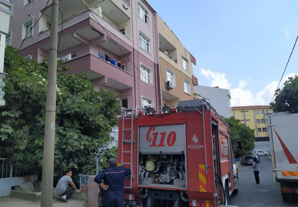 Buzdolabı patladı, son anda kurtuldular