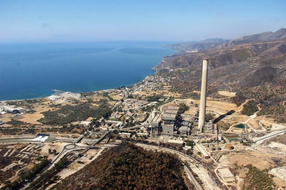 Dünyanın en büyük yangın söndürme helikopteri Muğla’da gece gündüz nöbet tutuyor