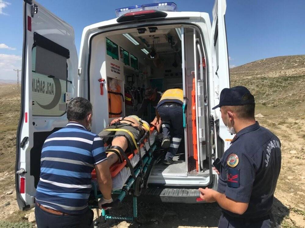 20 metreden şarampole uçtular: 1 ölü 5 yaralı