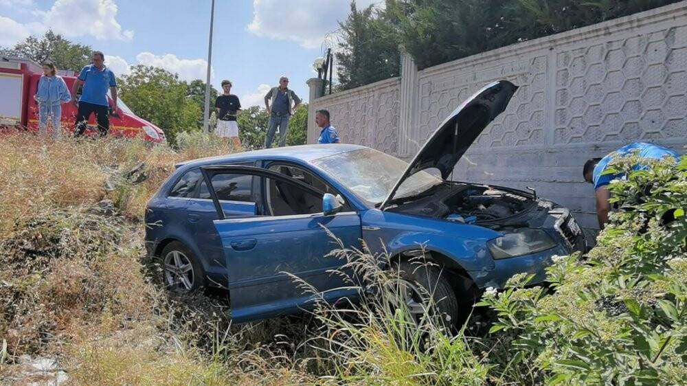 Kontrolden çıkıp şarampole uçtu