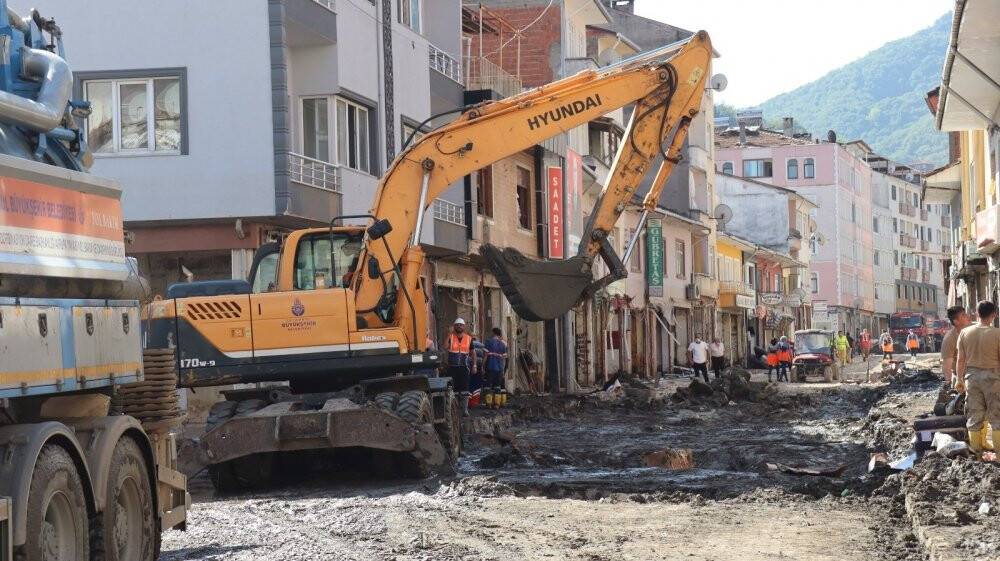 Ölü sayısının 70’e yükseldiği Kastamonu’da çalışmalar sürüyor