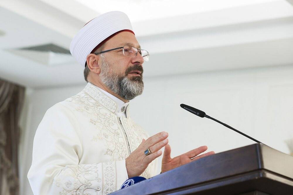 Diyanet İşleri Başkanı Erbaş: “Yeryüzündeki 1.5 milyar Müslüman’ın gözü, kulağı ve ümitleri bizdedir”