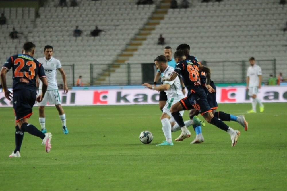 Konyaspor'da galibiyet coşkusu