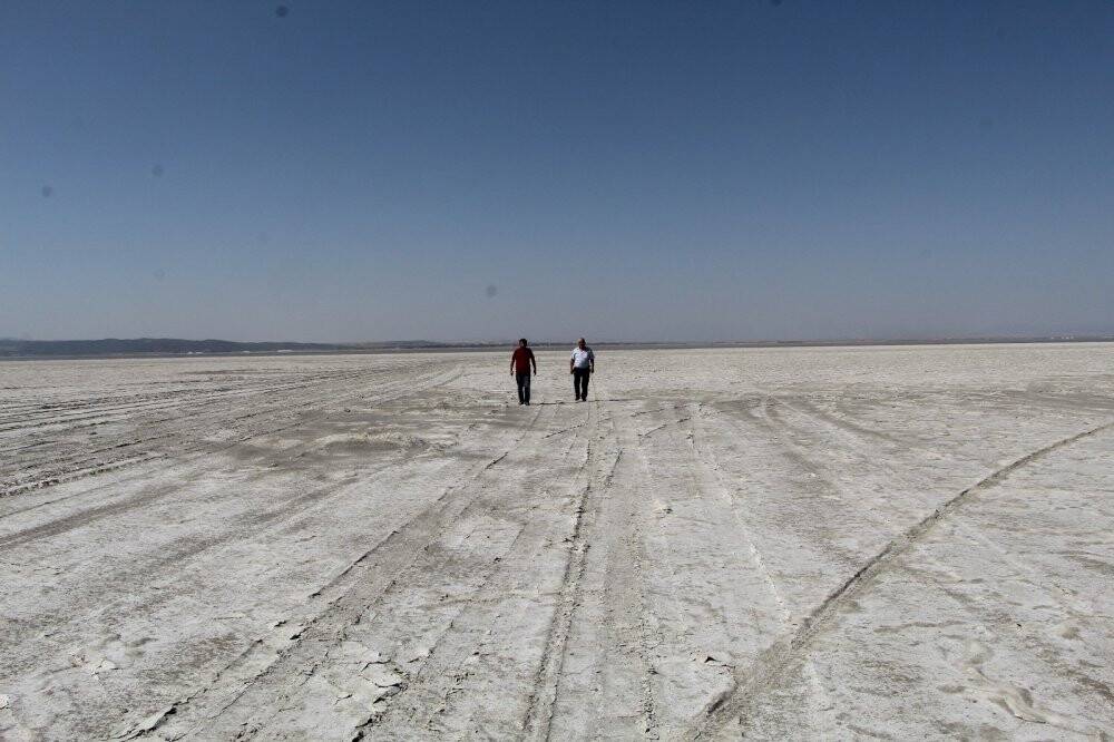Türkiye’nin tek, dünyanın 2. büyük doğal sodyum kaynağı ’Acıgöl’ kuruyor