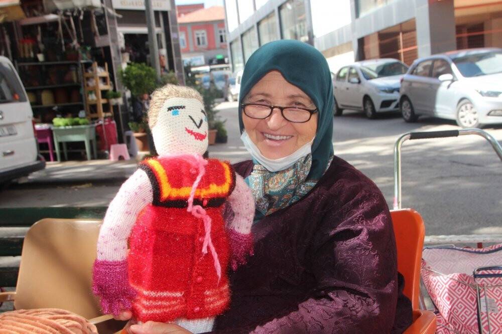 'Üretici Kadınlar Pazarı'na yoğun ilgi görüyor
