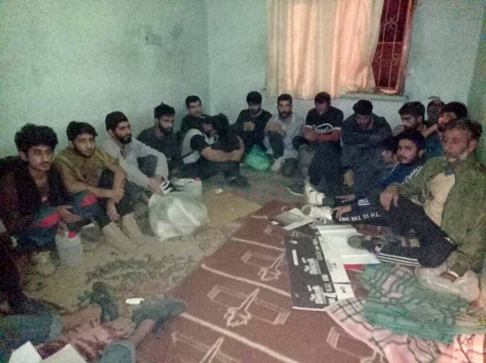 Van’da 43 düzensiz göçmen yakalandı