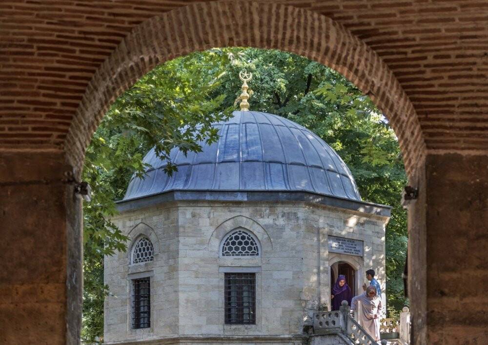 7 asırlık hanlarda zamanda yolculuk