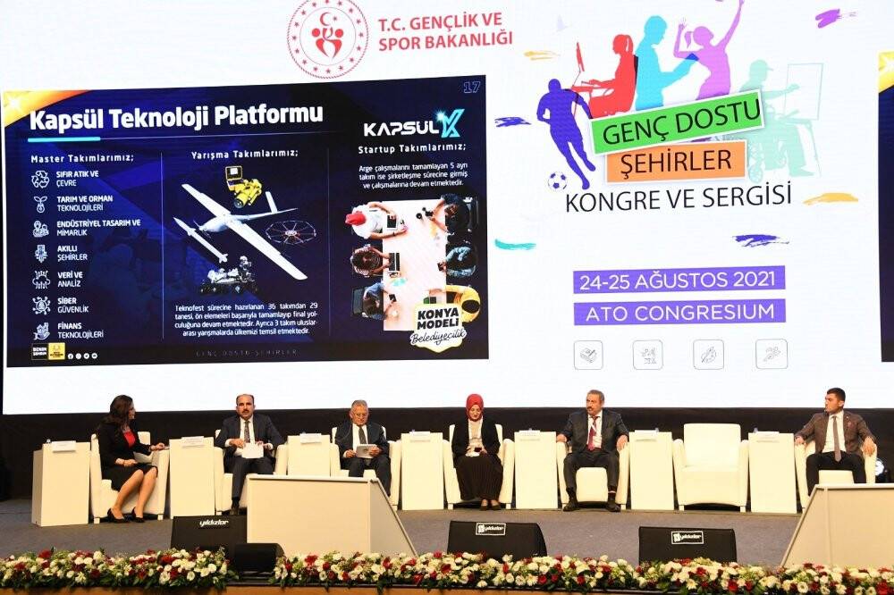 Başkan Altay: Gençlerimizin hem bugününü hem yarınını inşa etmek için çalışıyoruz