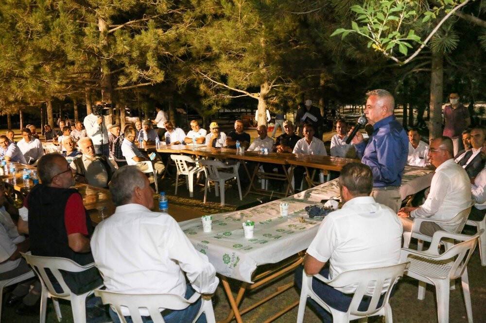 Meram’da muhtarlarla istişare toplantısı düzenlendi