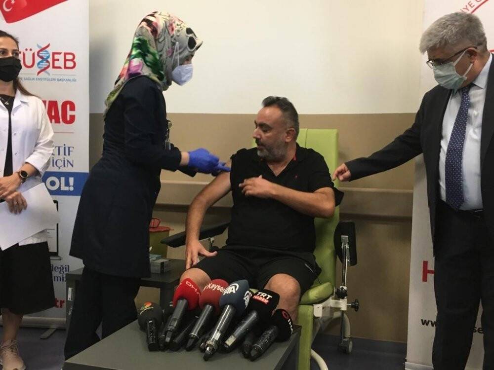Türkovac Kayseri Şehir Hastanesi’nde gönüllülere uygulandı