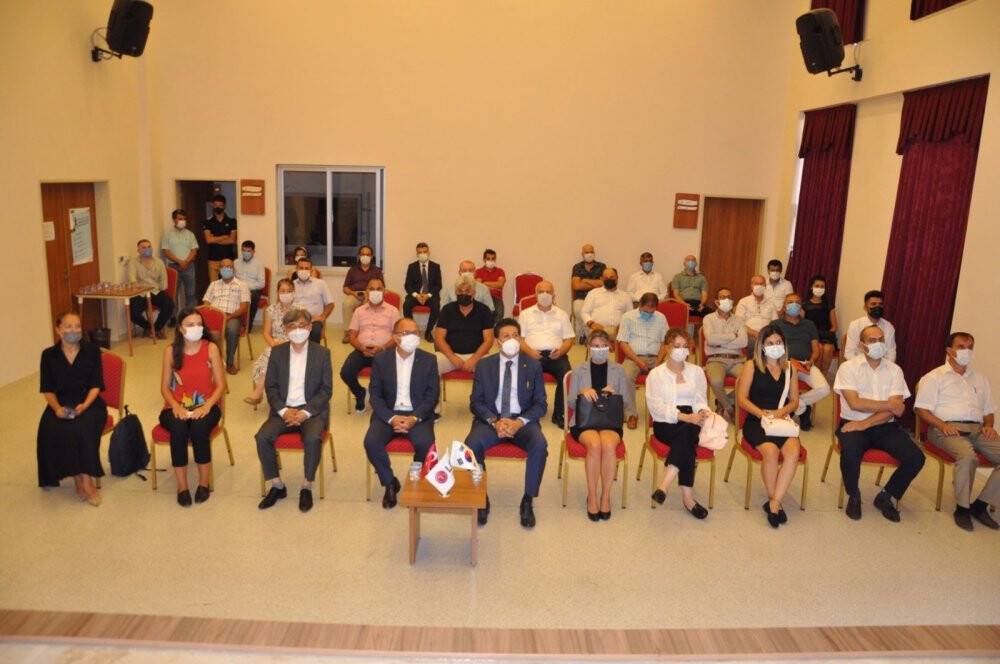 400 ihtiyaç sahibi öğrenciye kırtasiye yardımı