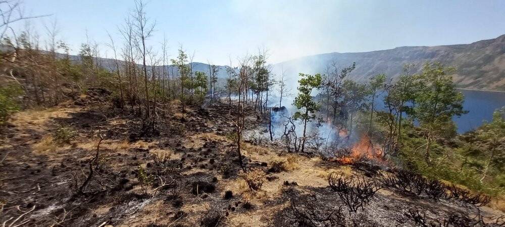 Doğa harikası Nemrut kalderasında korkutan yangın