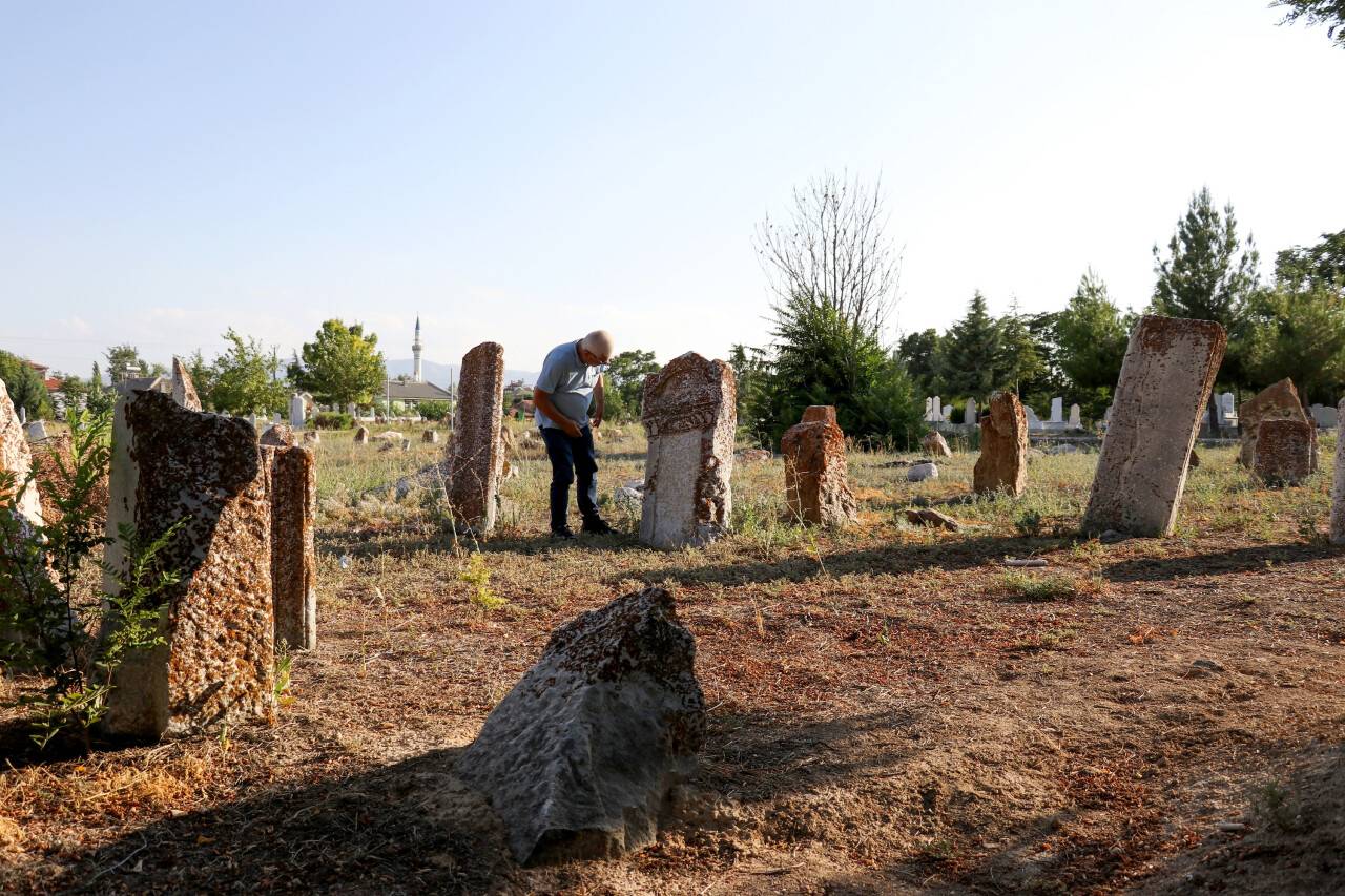 gecmisi-2-bin-yil-oncesine-dayanan-mezarlik-arkeoloji-muzesini-andiriyor-2.jpg