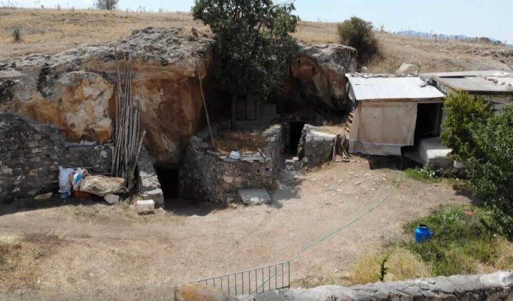 Konya'da deri tulumlardaki peynirler mağaralarda 5 ayda olgunlaşıyor