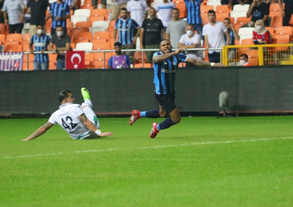 Konyaspor maç fazlasıyla lider!