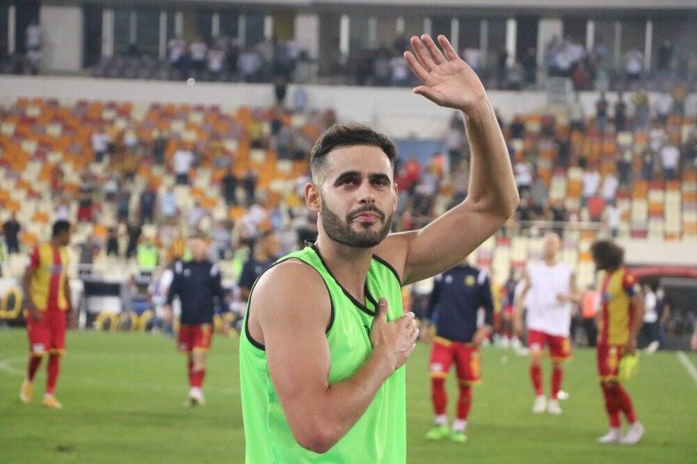Yeni Malatyaspor’dan galibiyet kutlaması