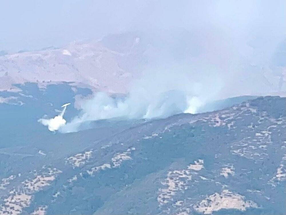 Tunceli'deki orman yangına 2 helikopter ve 1 uçakla müdahale ediliyor