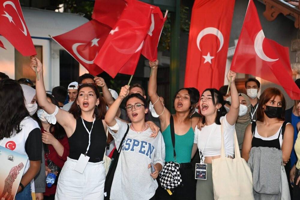 Zafer Treni Ankara’dan 99 gençle harekete geçti