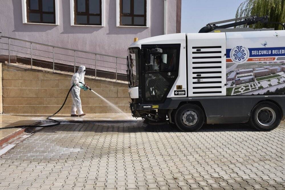 Selçuklu Belediyesi okulları eğitime hazır hale getirdi