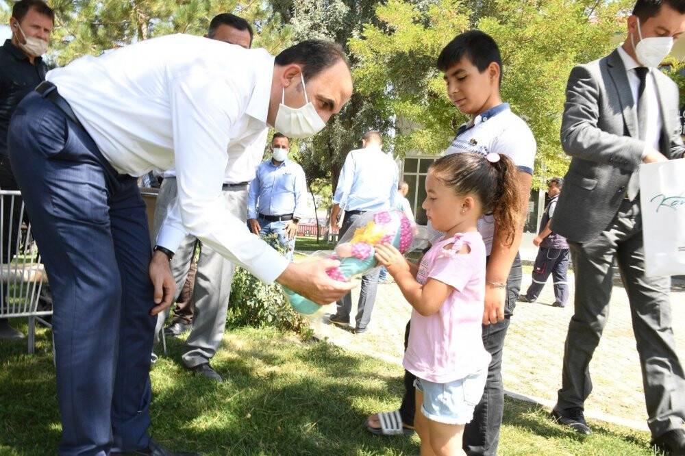 Başkan Altay Karapınar ve Emirgazi’de vatandaşlarla buluştu