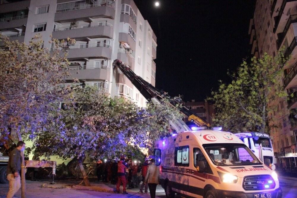 İzmir depreminde 11 kişinin öldüğü binanın mimarına tahliye