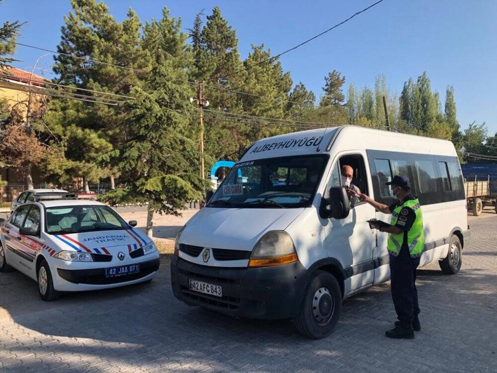 Jandarmadan okullarda bilgilendirme ve denetim