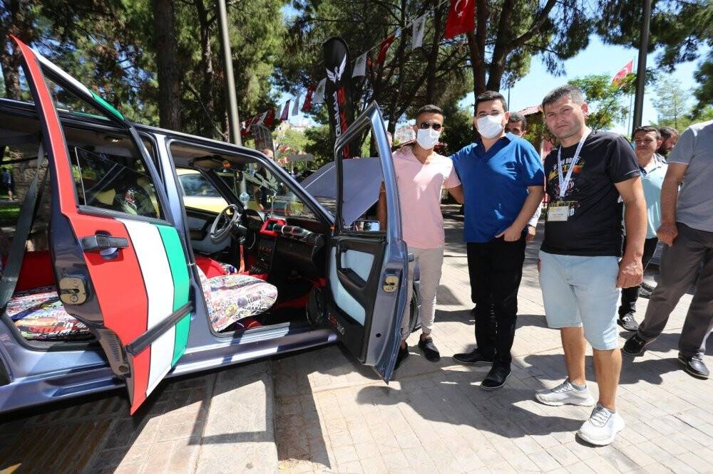 Uno tutkunları buluştu