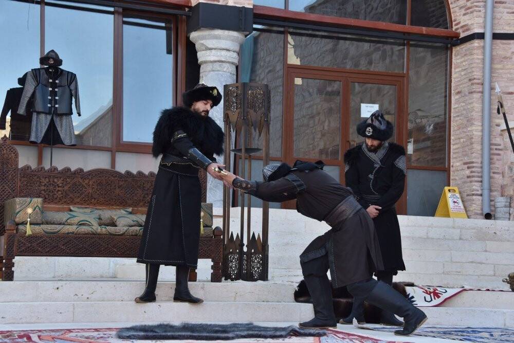 Alaaddin Keykubat’ın beratı Konya’dan Söğüt’e yola çıktı