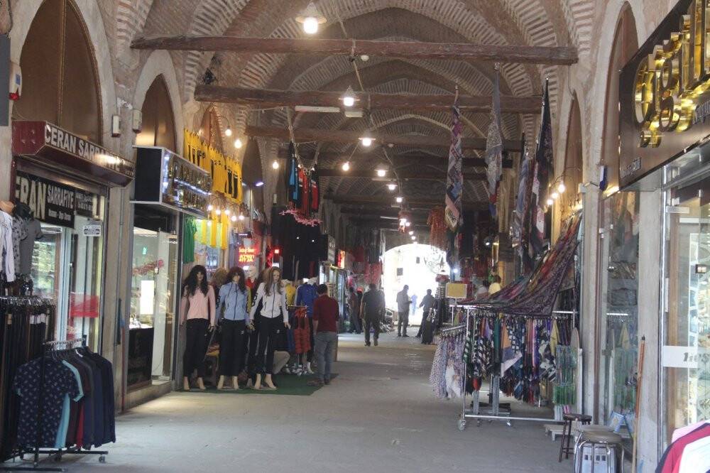 Konya'da Osmanlı yadigarı külliye hizmet vermeye devam ediyor