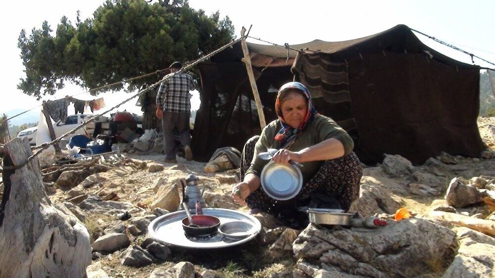 Sarıkeçili Yörüklerinin bin yıllık göçerlik geleneği