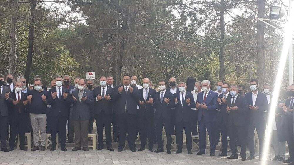 Şehit öğretmen Şenay Aybüke, mezarı başında anıldı