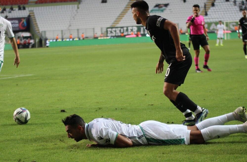 Yenilgisiz Konyaspor'dan tarihinin en iyi lig başlangıcı