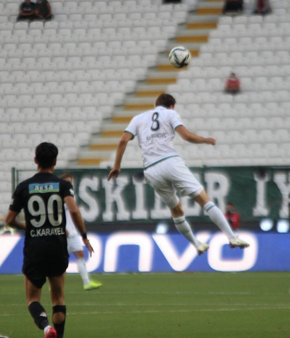 Yenilgisiz Konyaspor'dan tarihinin en iyi lig başlangıcı