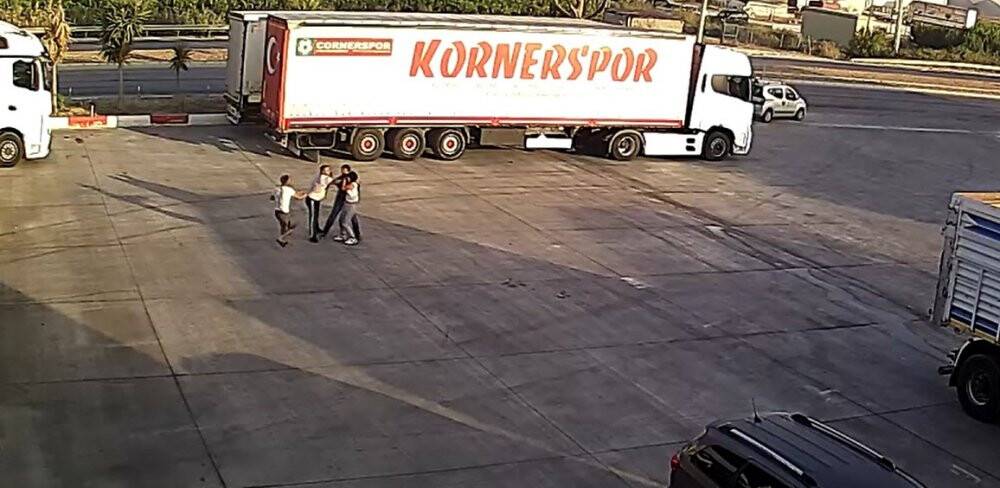 Sevdiği kızla kaçmak isterken öldüresiye dövüldü