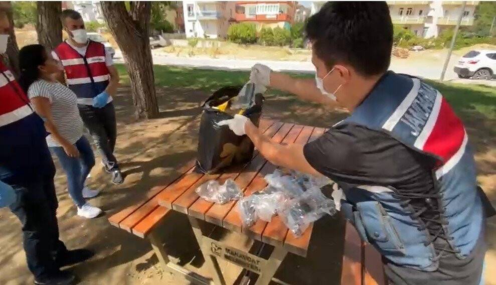 Silah kaçakçılarına suçüstü