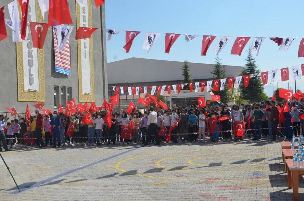 Ereğli’de 2021-2022 Eğitim Öğretim yılı açılış programı düzenlendi