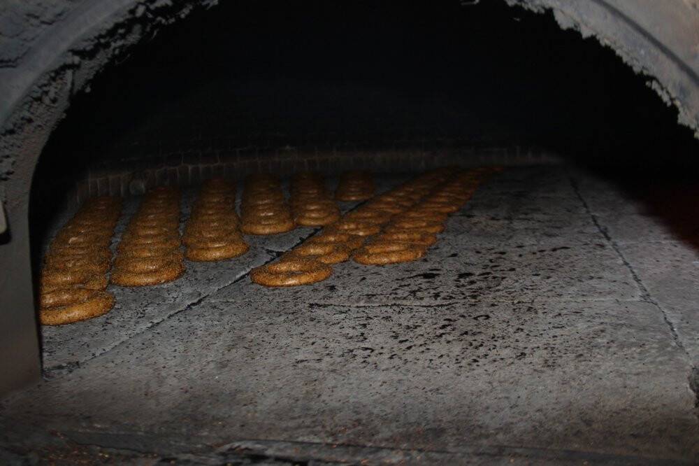 Osmanlı’dan günümüze vazgeçilmez lezzet ‘kara fırın simidi’