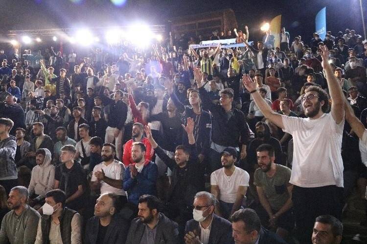 Bakan Soylu: “Yurtiçindeki terörist sayısı tarihte ilk kez 200’ün altına indi”