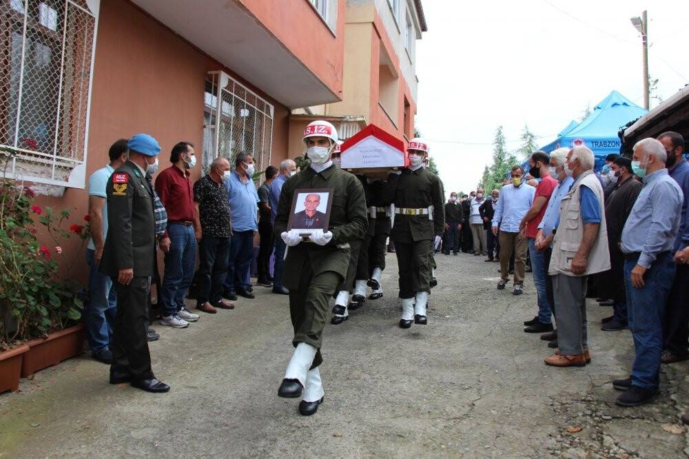 Kıbrıs gazisi Gaziler Günü’nde toprağa verildi