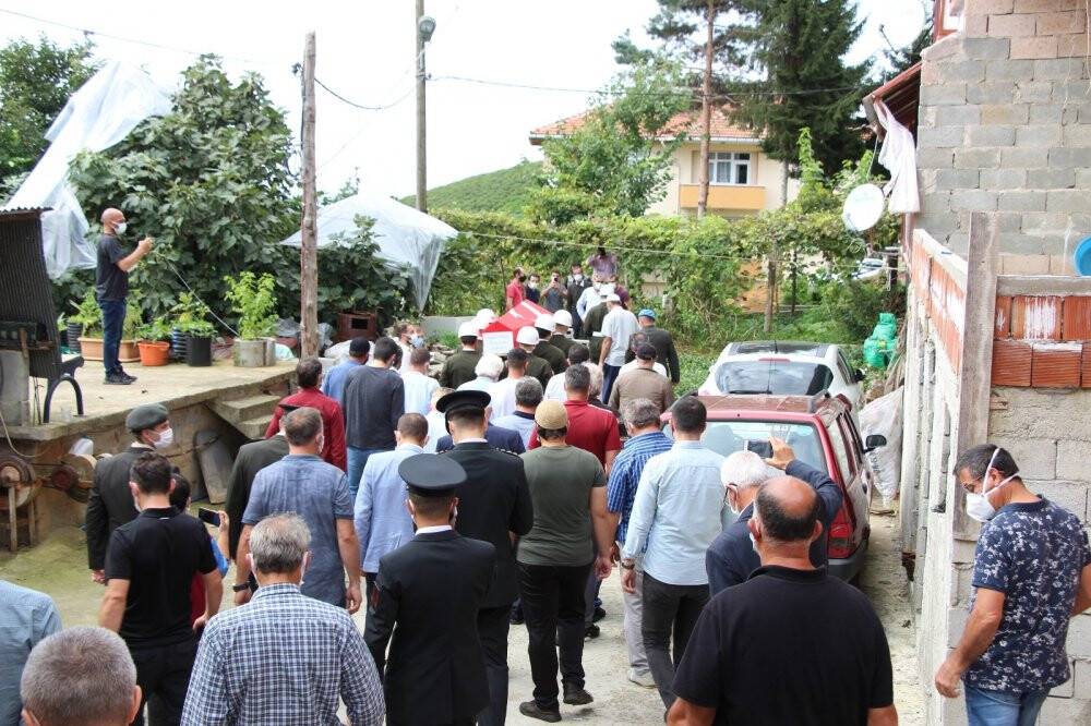 Kıbrıs gazisi Gaziler Günü’nde toprağa verildi