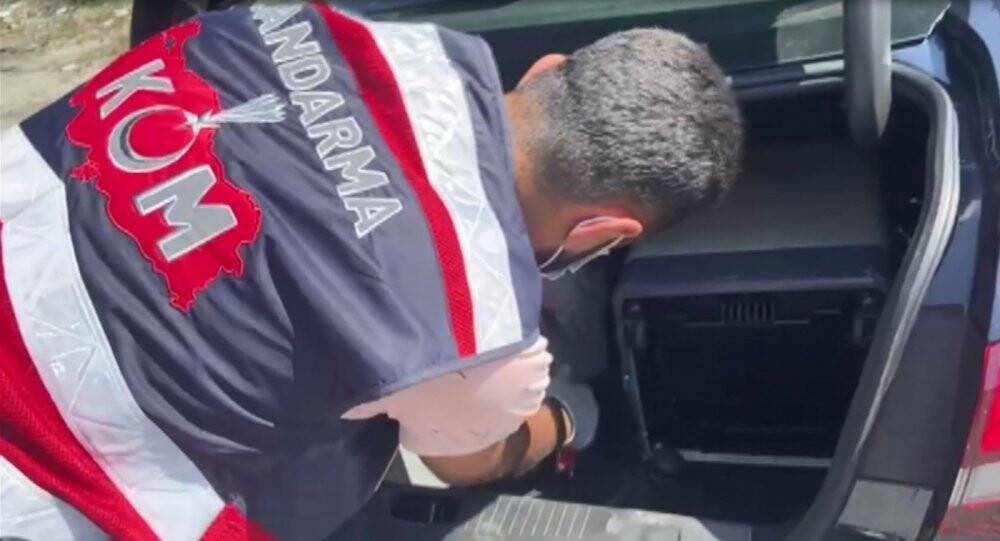 Solunum cihazının içinden eroin çıktı