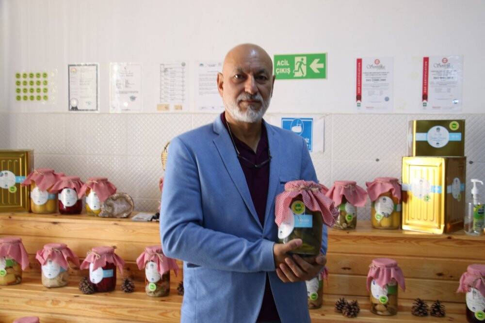 Çubuk Turşuları 22 ülkeye ihraç ediliyor