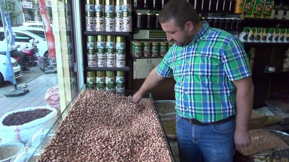 Fiyatı altınla yarışıyor: Siirt fıstığı iç piyasada 90, dış piyasada ise 120 liraya satılıyor