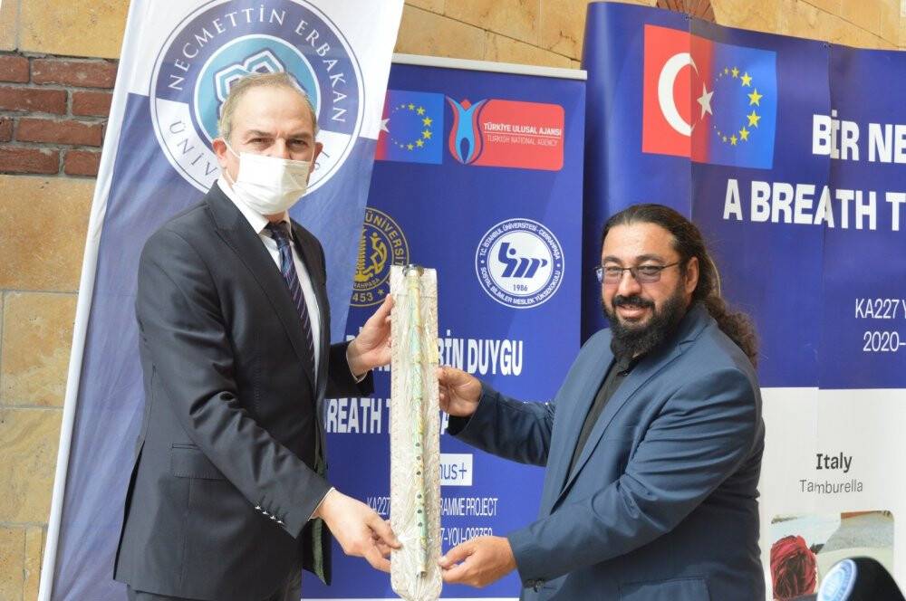 Konya’da 'Geleneksel Türk Harp Sanatları Araştırma Atölyesi' açıldı