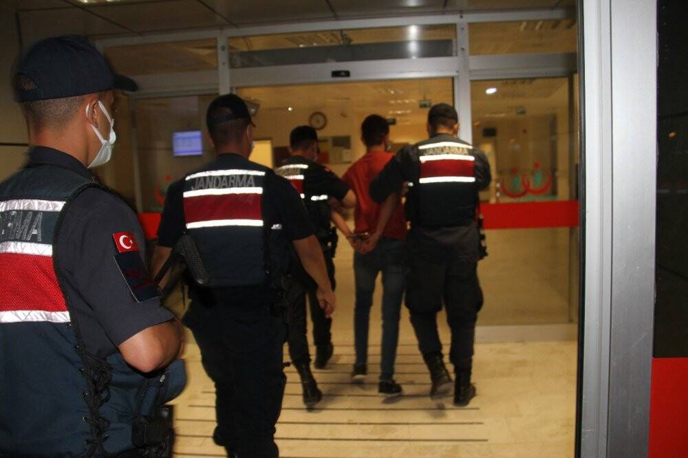 Konya'da Polisin 'dur' ihtarına uymayan sürücü 60 kilometrelik kovalamacayla yakalandı