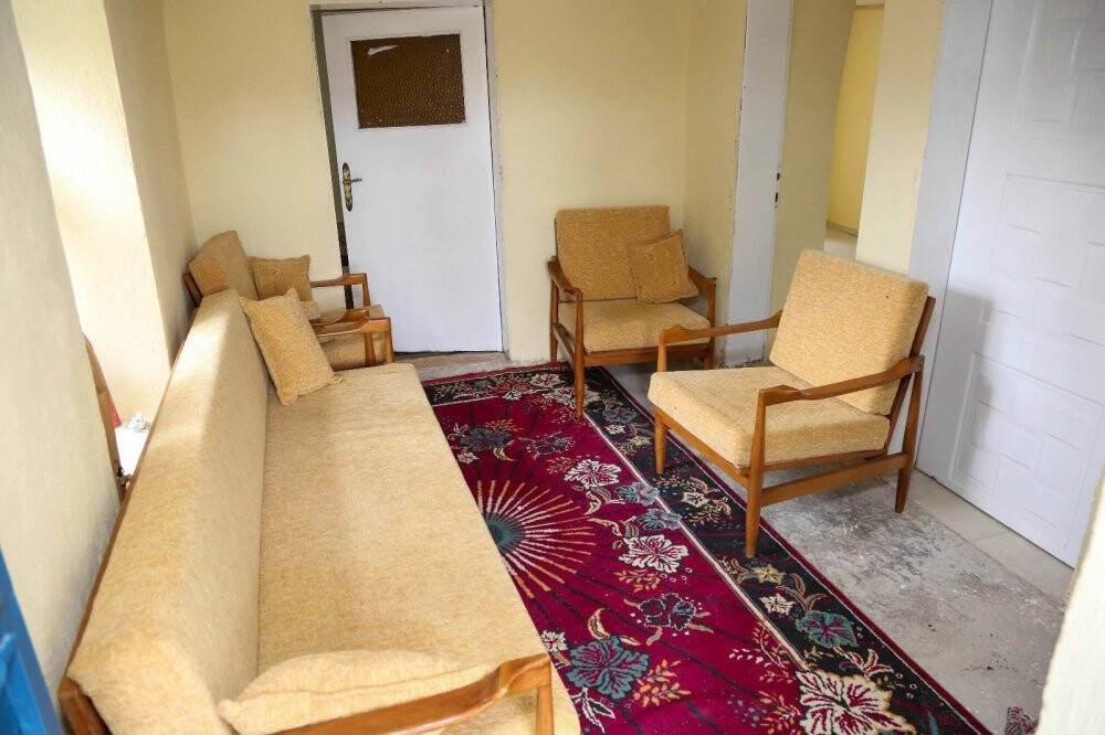 Meram’da ikinci el eşyalar ihtiyaç sahiplerine umut oluyor