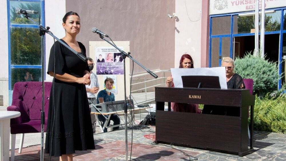 Selçuk Üniversitesi YDYO’da açılış festivali