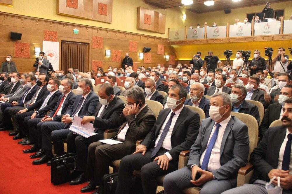 Bakan Pakdemirli, sözleşmeli üretimi işaret etti